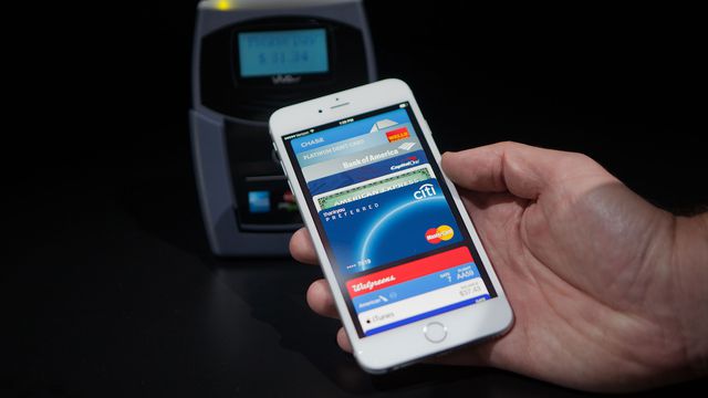 Apple Pay finalmente chega ao Brasil, mas só funciona com cartões do Itaú