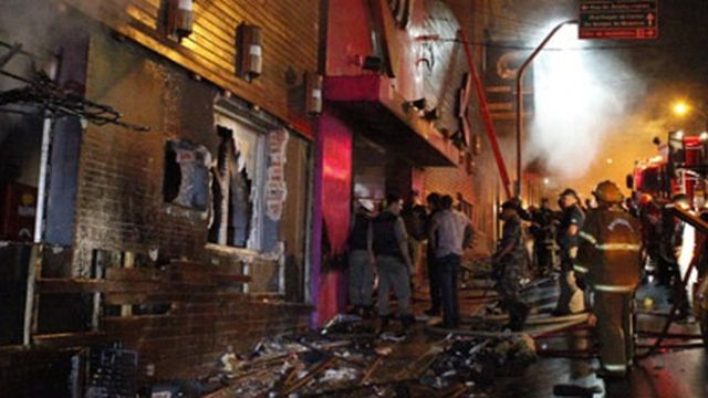 Incêndio em Santa Maria: tragédia com mais de 230 mortos mobiliza a internet