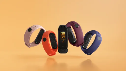 A PARTIR DE R$ 55 | Smartwatches e smartbands Xiaomi em oferta no Brasil