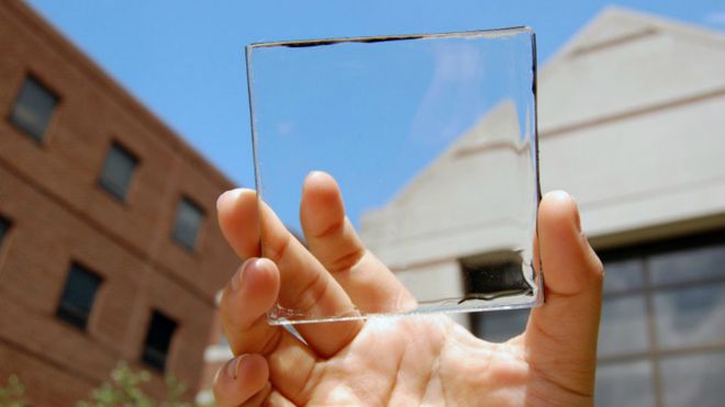 Painel solar transparente