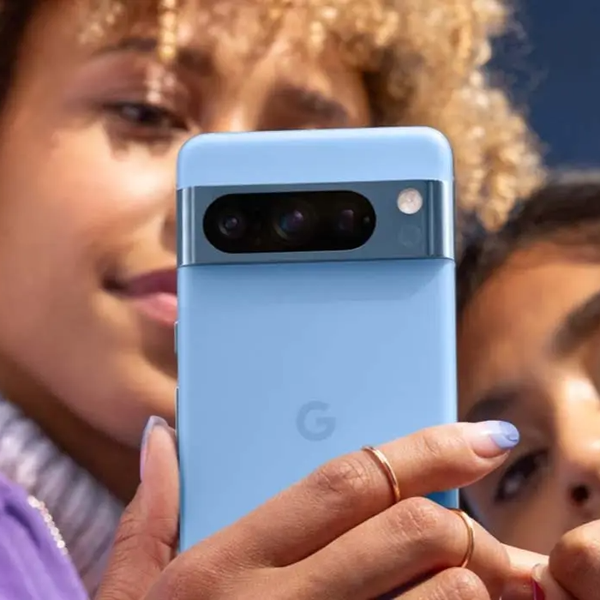 Linha Google Pixel 8 chega com novo chip Tensor G3 e 7 anos de
