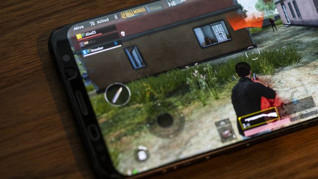 Como colocar espaço no nome do Free Fire - Canaltech