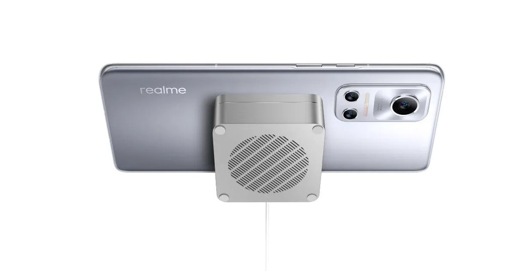 Realme GT Flash com carregador MagDart de 50W (Imagem: Divulgação/Realme)