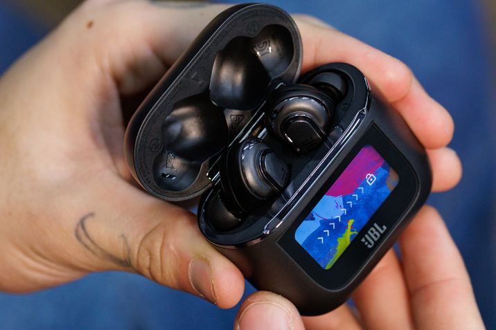 JBL Tour Pro 2 fones case