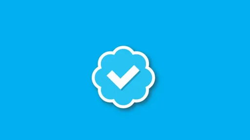 Golpe de phishing usa falsa confirmação de dados para verificados no Twitter