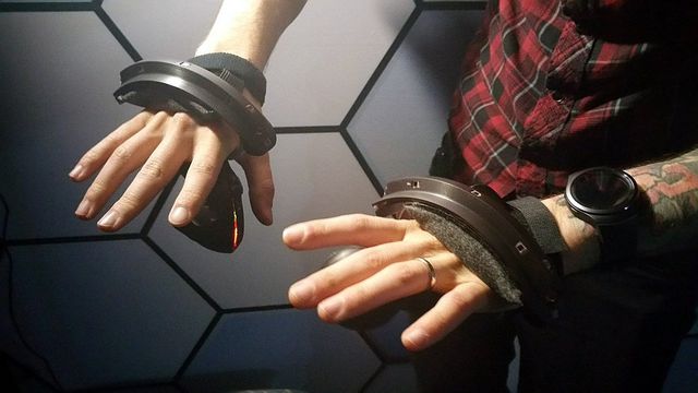 Novo controle de realidade virtual da Valve é apresentado em vídeo