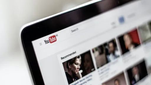YouTube revela como vai combater as fake news nas eleições de 2022