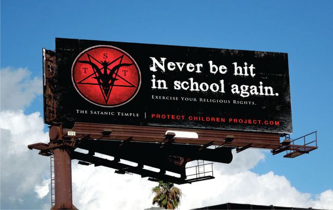Outdoor nos EUA traz campanha antibullying promovida pelo The Satanic Temple (Imagem: Divulgação / Project Protect Children - The Satanic Temple)