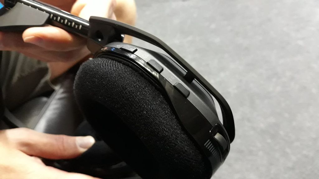 Astro apresenta no Brasil novo headset sem fio e controle profissional
