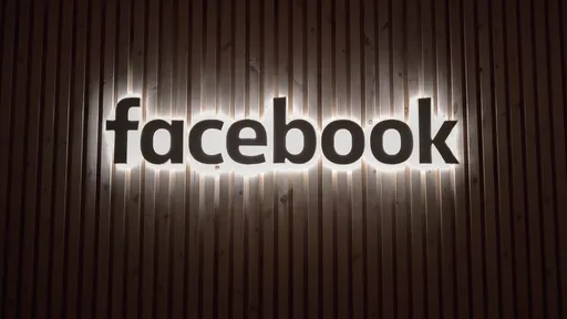 Facebook sofre processo de pioneiro das redes sociais por uso da marca "Face"