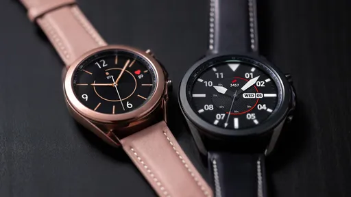 Galaxy Watch 4 Classic exibe design completo em vídeos vazados