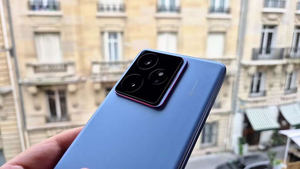 Realme GT 7 possui câmra com algoritmo que ajuda a tirar fotos mais rápidas (Imagem: Bruno De Blasi/Canaltech)
