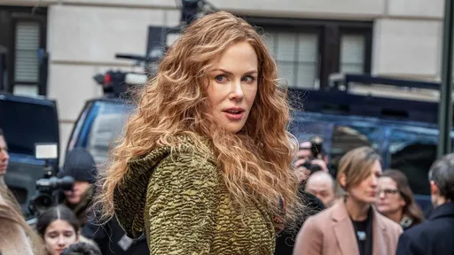 Nicole Kidman e criadores de GLOW se unem para série feminista no Apple TV+