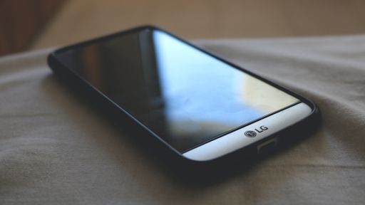 LG ainda considera abandonar o mercado de celulares