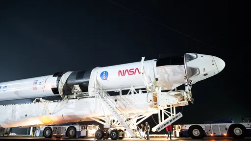 NASA certifica nave Crew Dragon para transportar astronautas ao espaço