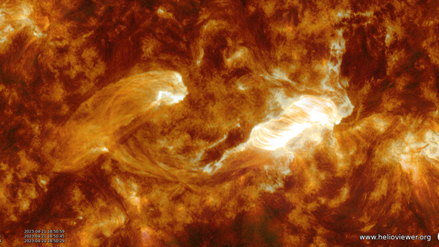 SDO/AIA/Helioviwer