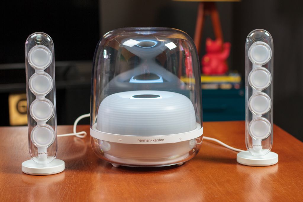 Review Harman Kardon Soundsticks 4 | Design futurista e som Review Harman Kardon Soundsticks 4 | Design futurista e som