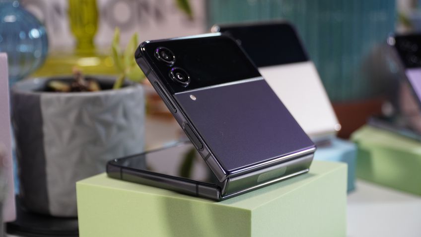 Samsung Galaxy Z Flip 4