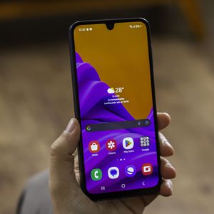 Samsung Galaxy A16, 5G, 128 GB, 4 GB RAM | CUPOM + PIX