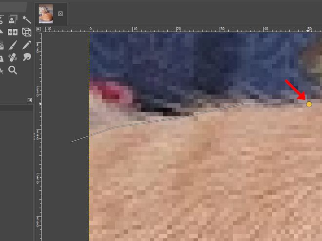 Localize uma borda na imagem e clique com o mouse para ir criando pontos (Captura de tela: Matheus Bigogno)
