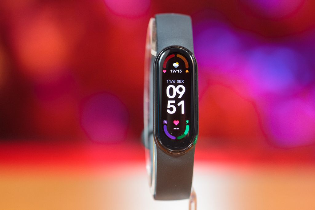 Mi Band 6 é apresentada ao mercado indiano com desconto para quem já possui gerações anteriores do produto (Imagem: Ivo/Canaltech)