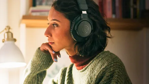 Audio-Technica lança headphone sem fio com bateria para até 60 horas