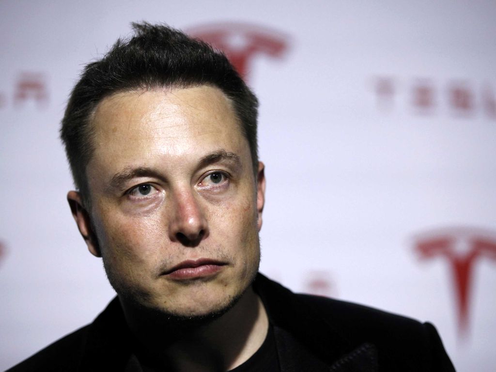 Elon Musk pode estar trabalhando demais, segundo entrevista do próprio à imprensa americana. Rumores apontam para a busca de um COO para dividir responsabilidades
