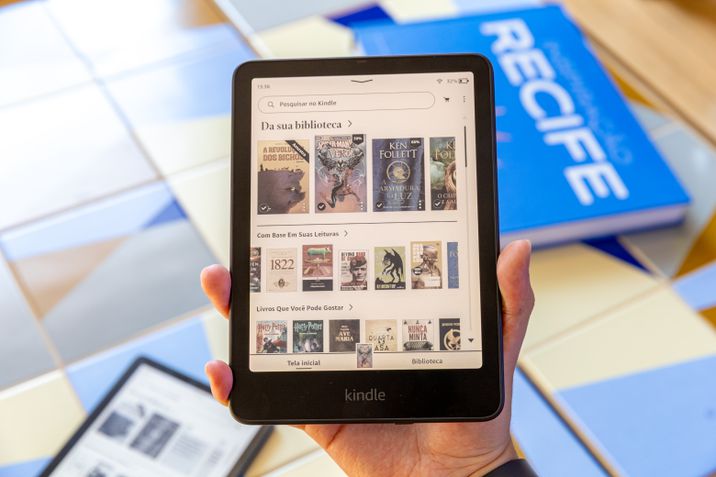 Kindle Colorsoft vs Kindle