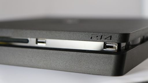 Vídeo mostra suposto PlayStation 4 Slim em funcionamento