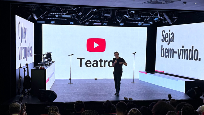Teatro YouTube inaugura em SP: a tecnologia do palco híbrido e da estreia