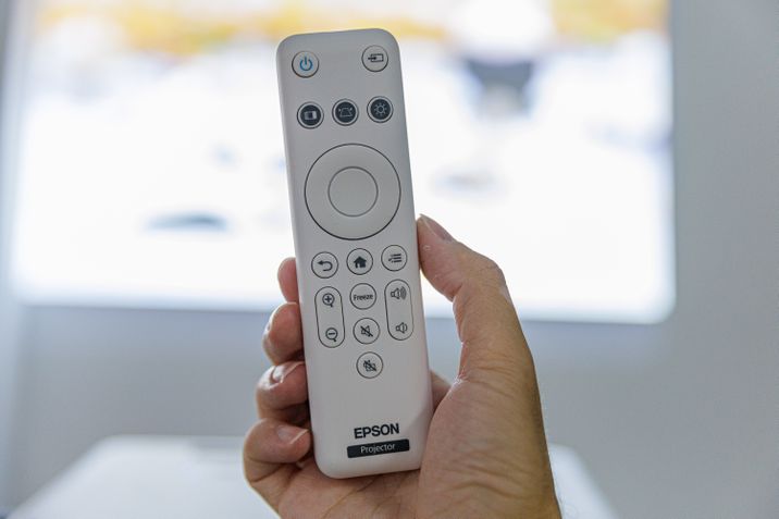 Epson CO-W01 controle