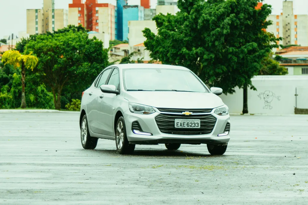 Onix Plus LT é o carro mais econômico à venda no Brasil (Imagem: Matheus Argentoni/Canaltech)