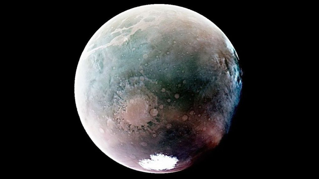 Imagem ultravioleta de Marte