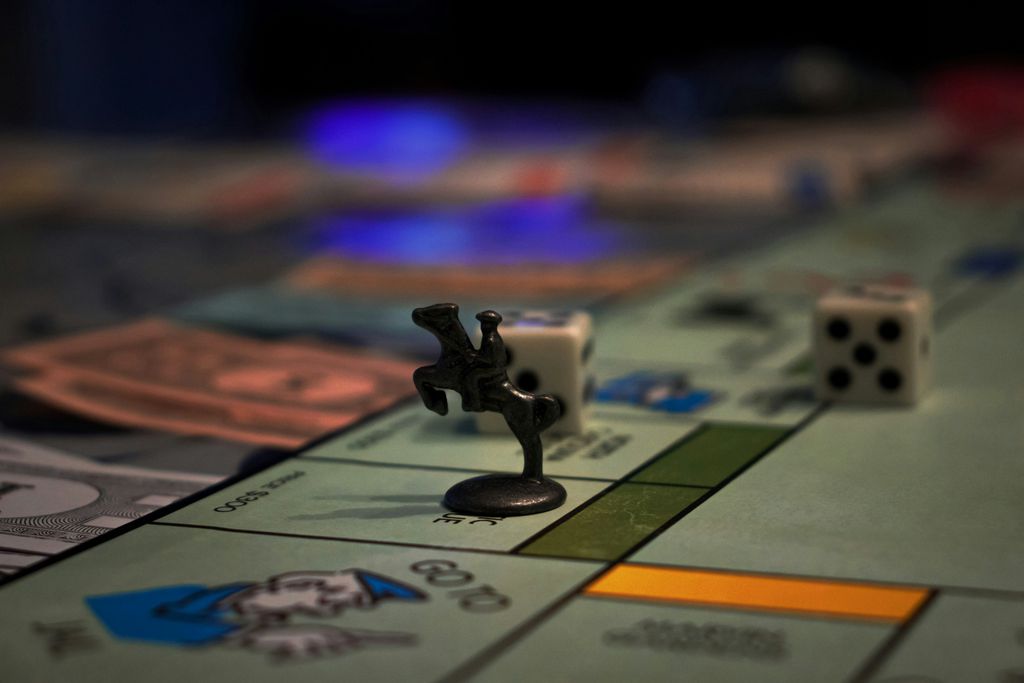 Monopoly | Margot Robbie vai produzir filme sobre o famoso jogo de tabuleiro