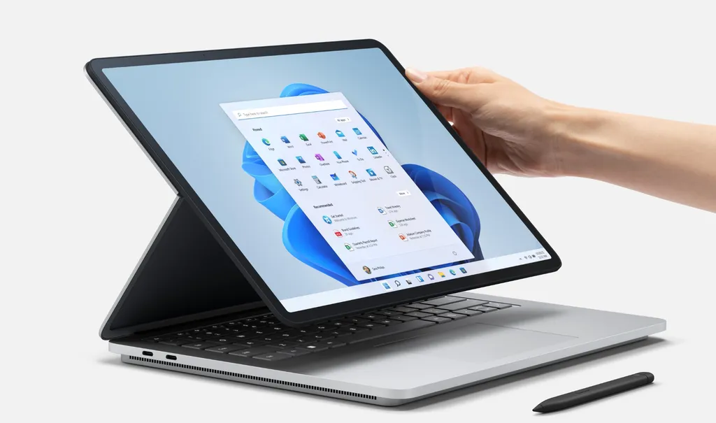 O Microsoft Surface Laptop Studio de 1ª geração foi elogiado pela proposta ousada, mas criticado pelo hardware modesto — ponto que a 2ª geração parece corrigir (Imagem: Microsoft)