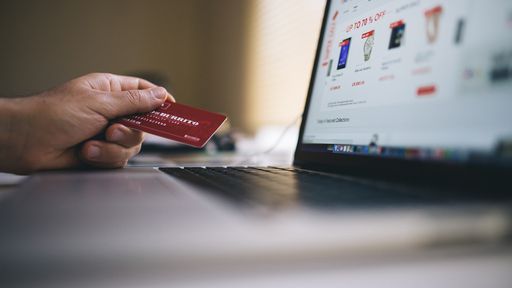 Pesquisa sobre pagamentos móveis mostra consumidor animado com eventos