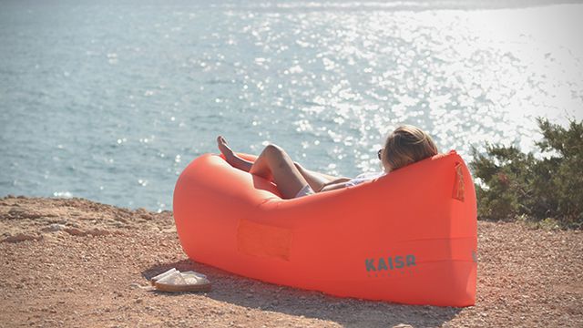 KAISR, o sofá inflável que todos os que amam atividades ao ar livre vão querer