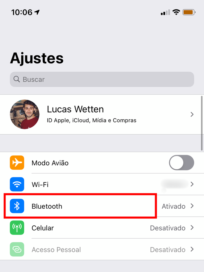 Com os AirPods conectados, vá em Ajustes > Bluetooth. Captura de tela: Lucas Wetten (Canaltech)