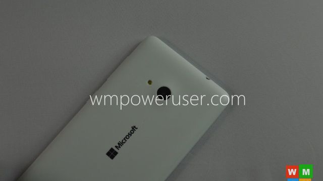 Um dia antes do anúncio, Microsoft Lumia 535 aparece em imagens vazadas