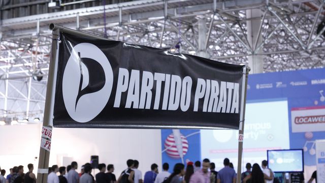 Partido Pirata oficializa registro no Brasil