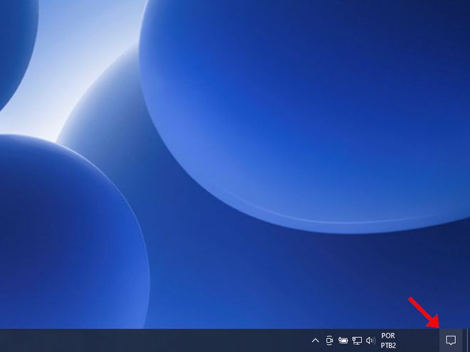 Clique no ícone da "Central de Ações" na Barra de Tarefas do Windows 10 (Captura de tela: Matheus Bigogno)
