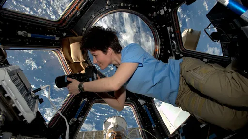 Como é o interior da ISS? NASA vai mostrar tudo com realidade virtual em breve