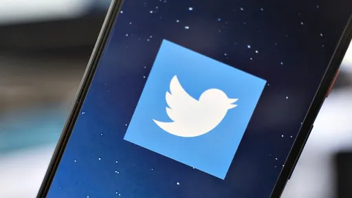 Twitter registra queda de 27% em publicidade no fim de março com COVID-19