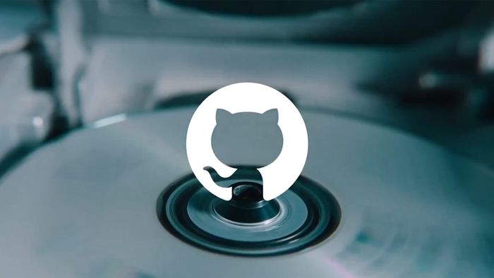 GitHub ironiza a era digital e promete repositórios em CD-ROM