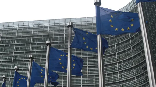 União Europeia prevê para 2023 lei que pode reduzir poder das big techs