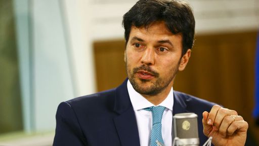 Ministro diz que Huawei não cumpre requisitos para rede privada 5G do governo