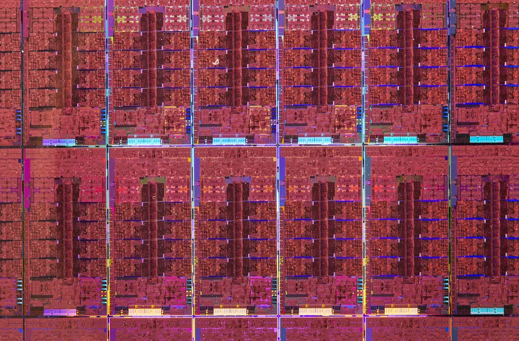 Lançamento dos processadores com arquitetura híbrida foi uma grande revolução da Intel em 2021 com a geração Alder Lake (Imagem: Divulgação/Intel)