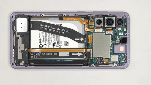 Desmonte do Galaxy S21 FE mostra alta reparabilidade, mas com ressalvas