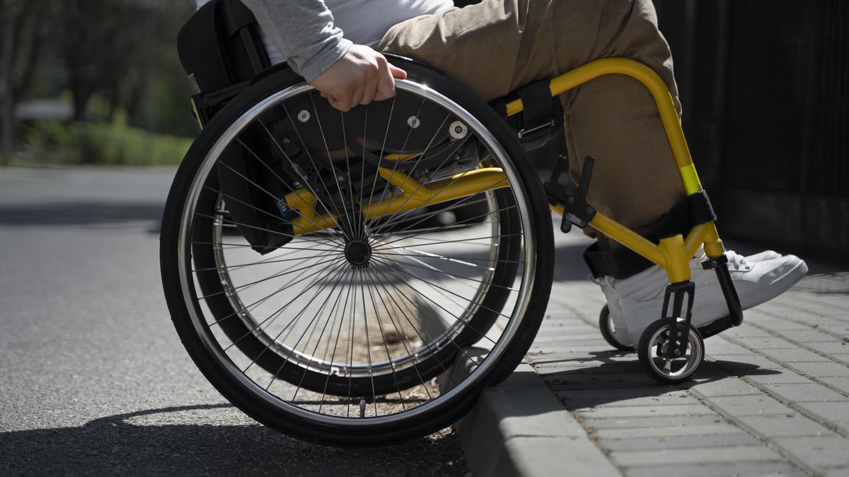 Cientistas brasileiros devolvem parte dos movimentos de pacientes paraplégicos
