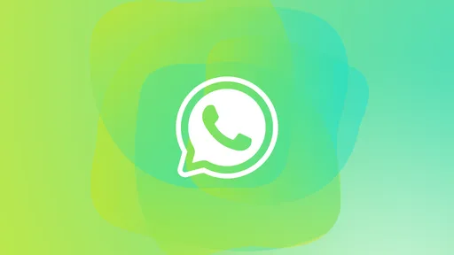 Por que a tela do celular apaga durante uma ligação do WhatsApp?